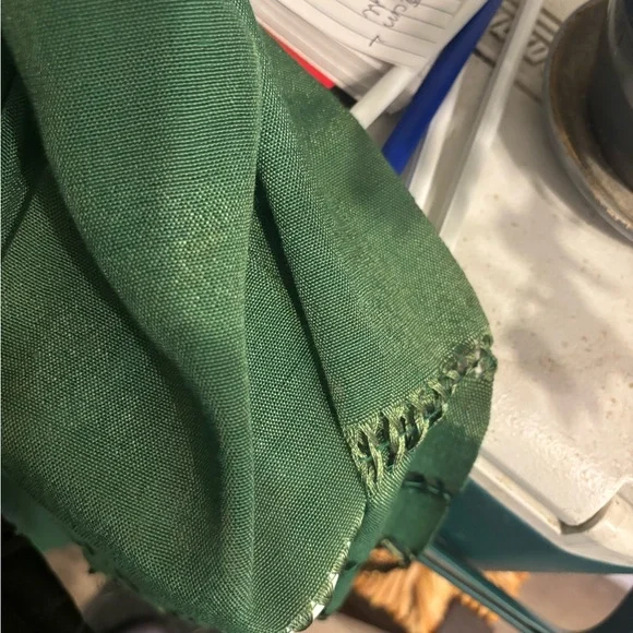 Long Emerald Green Scarf With Quality Fringe Detailing on Both Ends - Picture 4 of 4